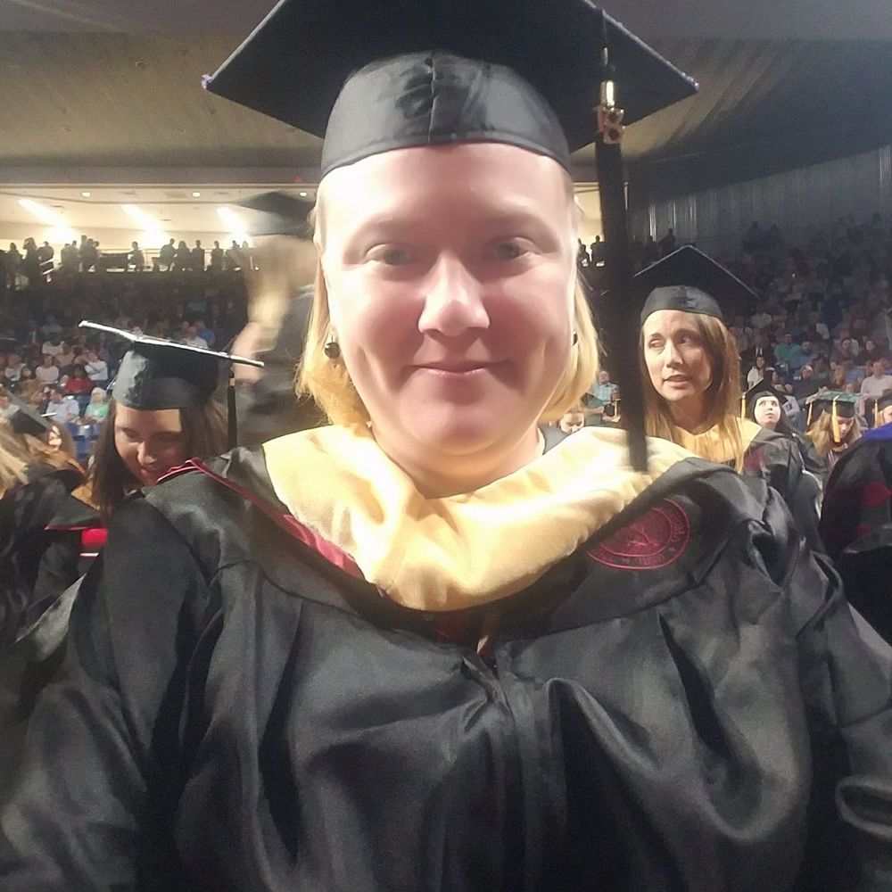 Meet your Posher, Cara